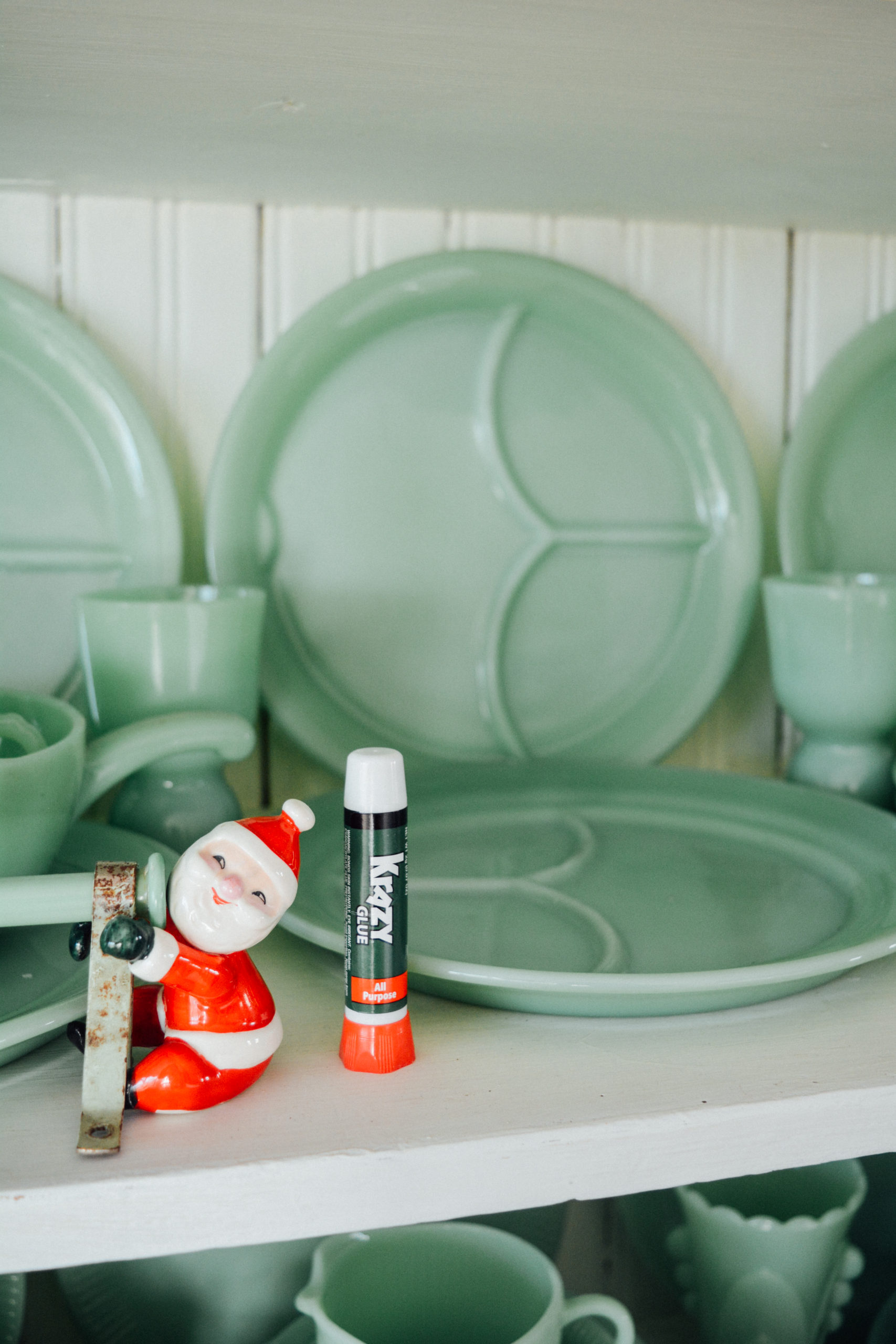 What are Jadeite Dishes? - FireKing Grill